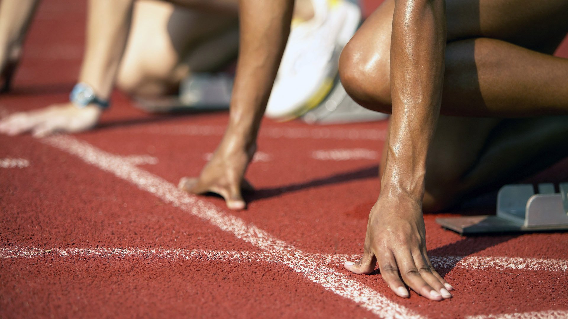 _无人驾驶赛车:未来驾驶运动的前沿探索_,《无人驾驶》